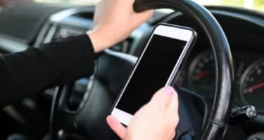 Distracted driving facts