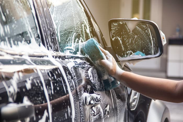 7 Helpful Tips For Washing Your Car At Home Budget Direct
