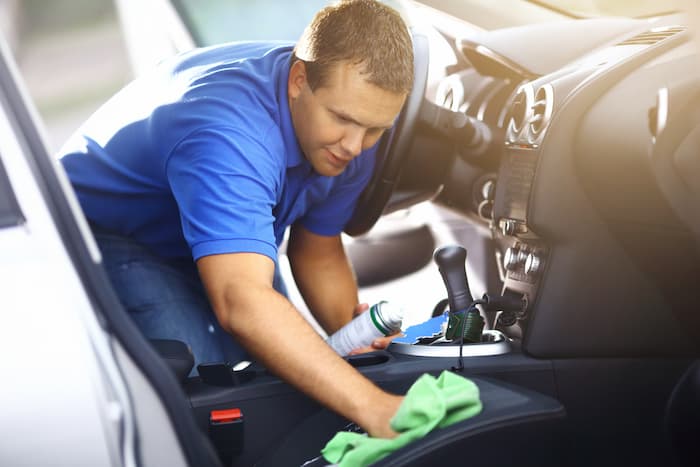 Keeping Your Car Clean - 5 Tips on How to Do It Yourself