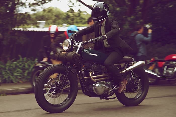 Motorcycle vs Car: 8 Reasons to Ditch Your Car for a Motorbike